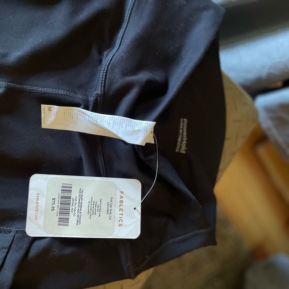 Fabletics leggings - Picture 2 of 2